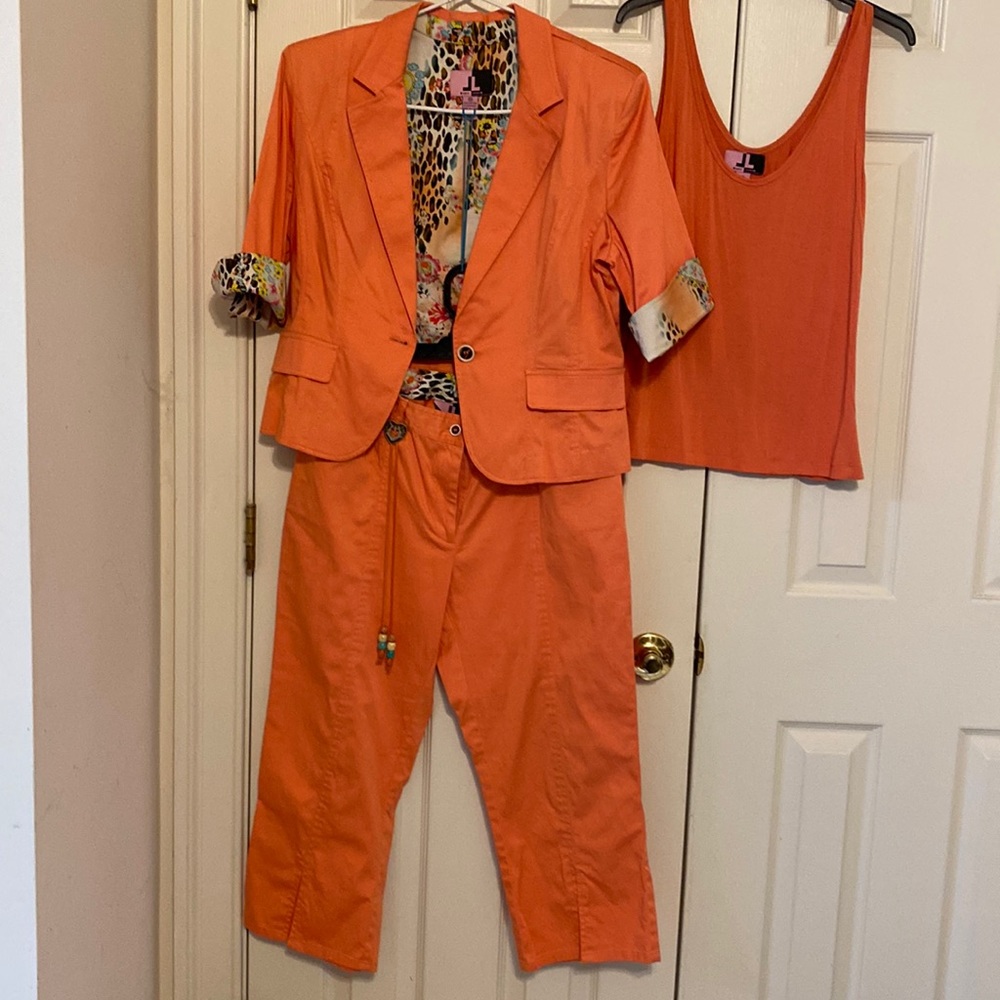 Peach, 2 piece New York, jacket(10) & cropped pants (12) adorned W/Rhinestones.